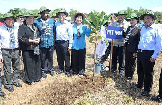 Để không bị bỏ lại phía sau