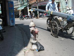 Trụ nước nguy hiểm