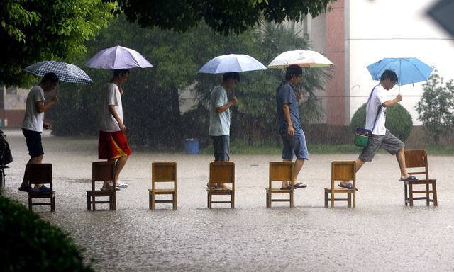 Trung Quốc xây dựng 30 ‘thành phố bọt biển’ chống lũ - Ảnh 1.