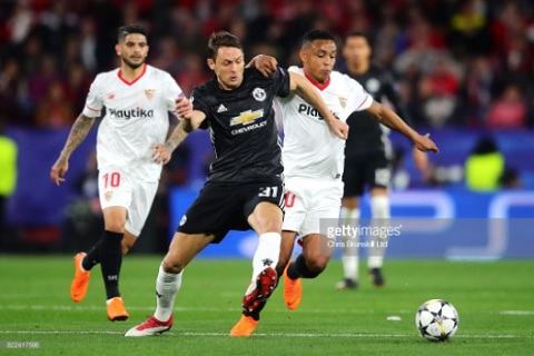 Trước đại chiến, Matic tỏ ra thận trọng với Sevilla