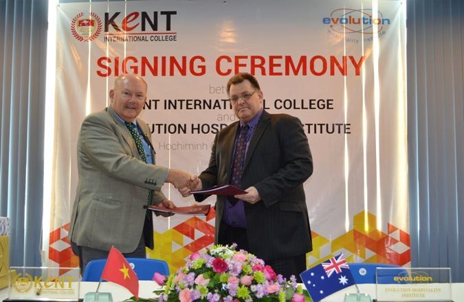Trường CĐ Kent và Viện Quản trị nhà hàng khách sạn Evolution – Úc ký kết hợp tác