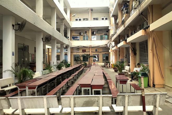 Trường đại học quyết cho sinh viên nghỉ học hết tháng 8 vì dịch Covid-19 - ảnh 1