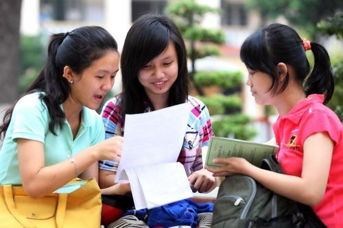 Trường ĐH Ngân hàng TP.HCM công bố điểm chuẩn dự kiến