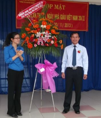 Trường THCS Nguyễn Thị Định, Q.2 mừng ngày Nhà giáo 20/11