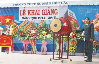 Trường THPT Nguyễn Hữu Cầu (H.Hóc Môn): Niềm tự hào của nhiều thế hệ học sinh