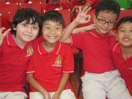 Trường tiểu học và trung học Tây Úc khai giảng năm học mới