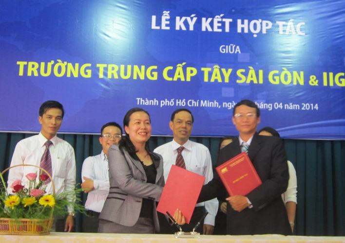 Trường Trung cấp Tây Sài Gòn và  IIG Việt Nam ký kết hợp tác đào tạo