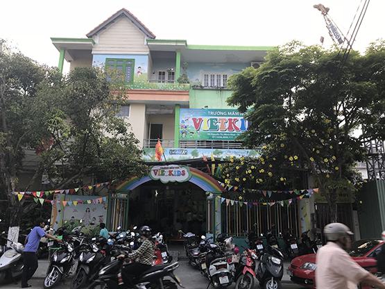 Tạm dừng hoạt động trường vì thi công coi thường tính mạng trẻ