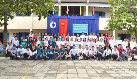 Phú Yên: Kỷ niệm 40 năm ngày thành lập Trường THPT Trần Phú