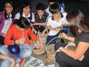 Tuổi nhỏ làm việc thiện