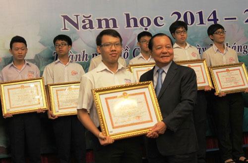 Vinh danh những hiền tài tương lai