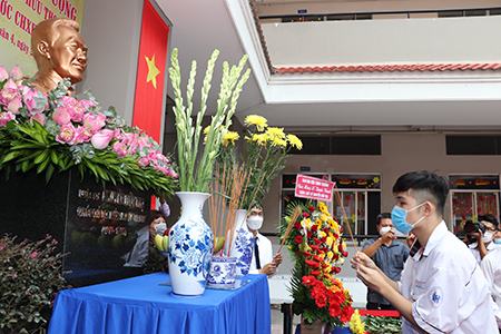 Lễ khánh thành và đặt tượng cố luật sư Nguyễn Hữu Thọ