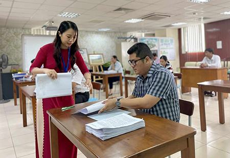 Triển khai hệ thống quản lý tuyển dụng, thuyên chuyển giáo viên