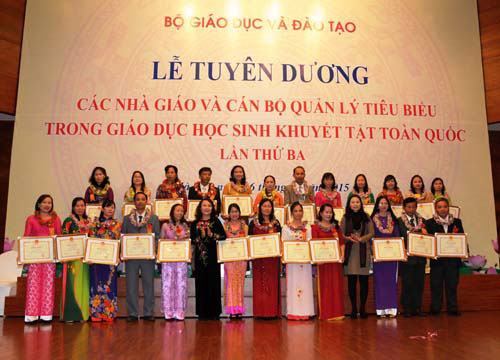 Tuyên dương 194 nhà giáo dạy hòa nhập