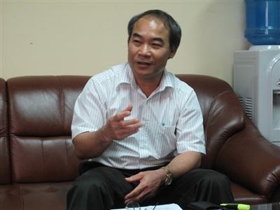 Tuyển giáo viên nước ngoài dạy tiếng Anh chỉ là tình thế