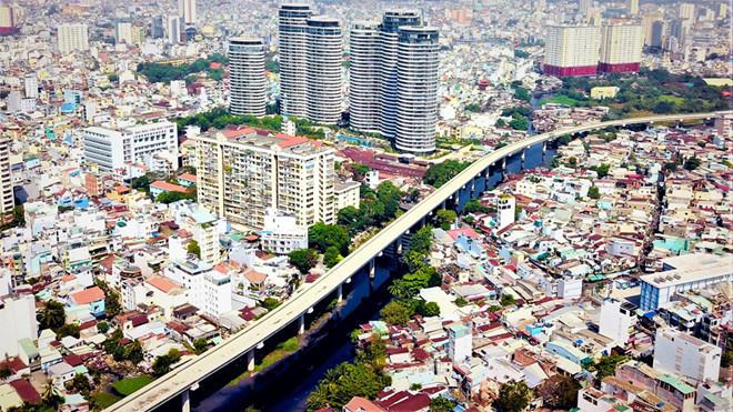 Tuyến metro số 1 chạy nước rút, tuyển đào tạo 58 kỹ thuật viên lái tàu