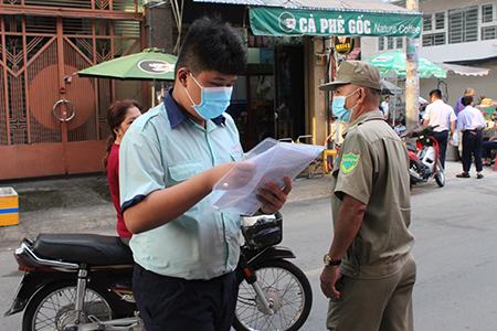 Học sinh hớn hở thi tuyển vào lớp 10