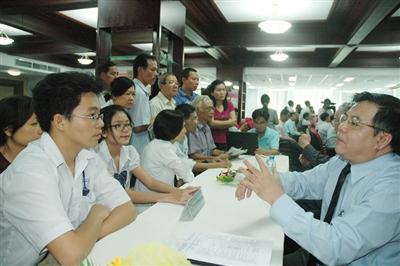 Tuyển sinh ĐH, CĐ 2012: Ngành học của nam bắt đầu tuyển nữ