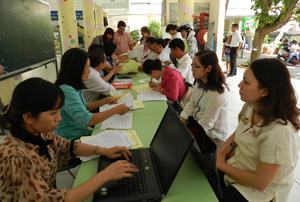 Tuyển sinh lớp 1 tại TP.HCM: Lại “vỡ” kế hoạch
