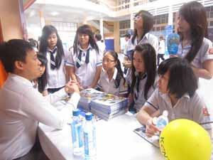 Tuyển sinh trường nghề 2013: Đào tạo gắn với nhu cầu doanh nghiệp