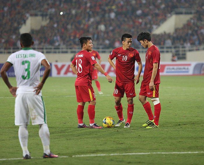 Tuyển Việt Nam: Sai lầm và quả cảm! Tuyển Việt Nam: Sai lầm và quả cảm!