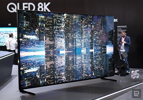 TV 8K của Samsung có giá ngang một chiếc ôtô