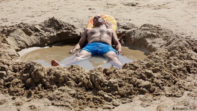 Úc hứng chịu đợt nắng nóng trên 49 độ C