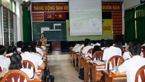 Ứng dụng CNTT trong dạy học: Yêu cầu tất yếu của nhà trường