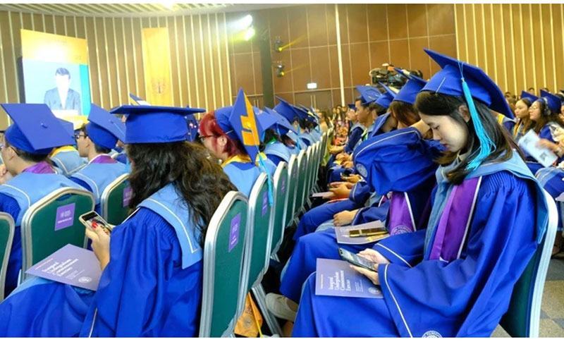 Vì sao ngày càng nhiều sinh viên tốt nghiệp loại giỏi và xuất sắc? - Ảnh 3.