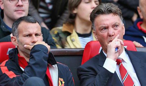 Van Gaal: “Quan hệ của tôi với Giggs rất xấu!”