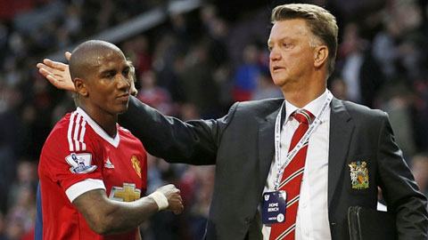 Van Gaal, thiên tài quá khứ và gã điên hiện tại