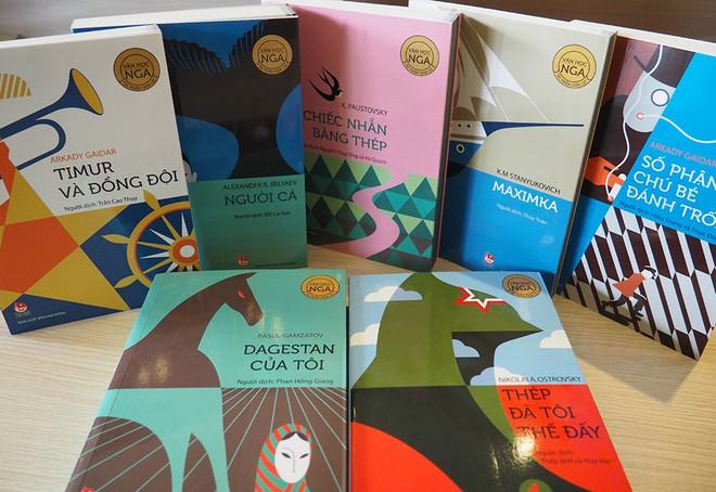 Văn học Nga trên giá sách