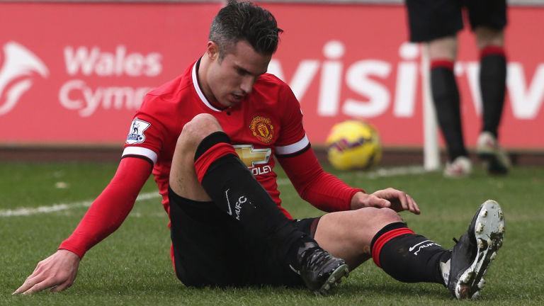 Van Persie vẫn chưa biết ngày trở lại