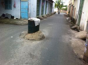 “Vật cản” giữa đường