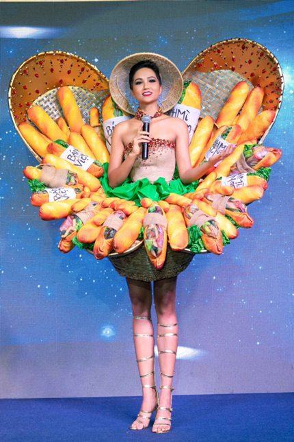 Váy Bánh mỳ của HHen Niê ở Miss Universe gây tranh cãi