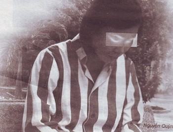 Vết trượt của cô người mẫu xinh đẹp