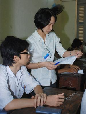 Vi phạm quy chế thi ĐH, CĐ: Có thể bị cấm thi hoặc truy cứu hình sự