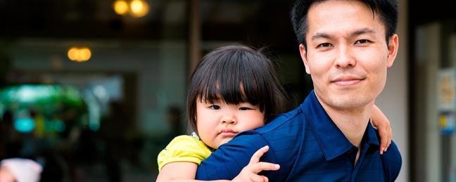 Vì sao đàn ông làm nội trợ được tôn vinh như siêu anh hùng tại Nhật Bản?