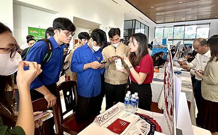 Hơn 1000 đoàn viên thanh niên Đà Nẵng tham gia ngày hội việc làm