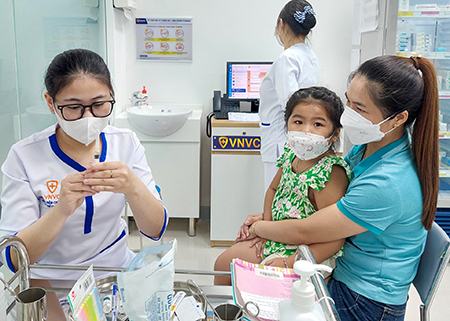 Không thiếu vắc xin phòng bệnh não mô cầu cho trẻ em và người lớn