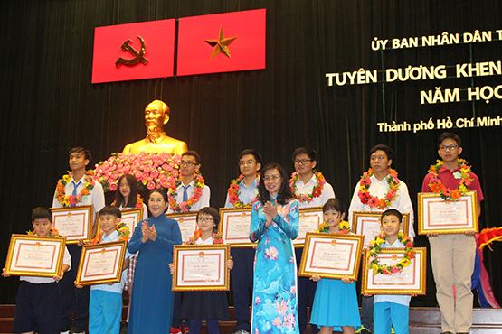 Tạo điều kiện cho học sinh nghiên cứu khoa học