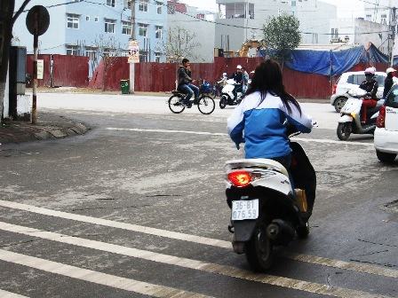 Vụ 4 nữ sinh tử nạn: Kỷ luật hiệu trưởng