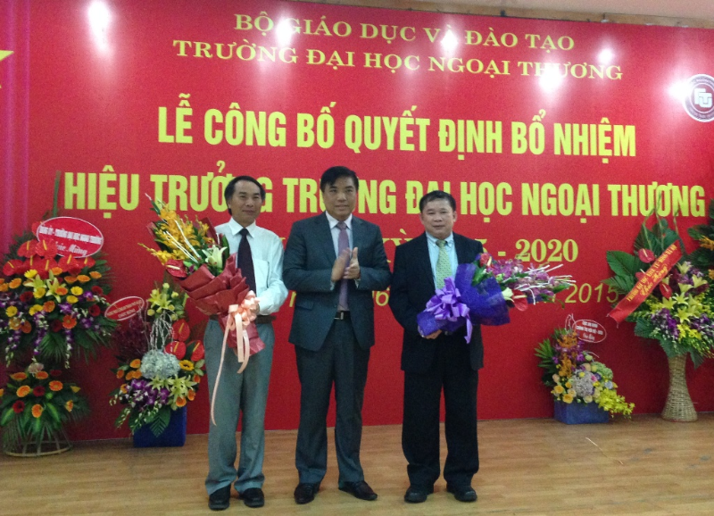 Vụ trưởng Vụ Giáo dục ĐH làm hiệu trưởng