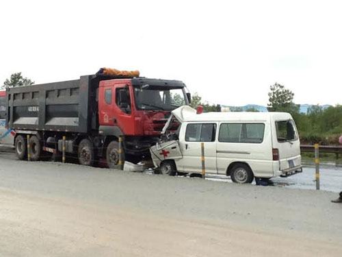 Vụ xe cứu thương gặp nạn 2 mẹ con tử vong: Hoàn cảnh thương tâm của gia đình nạn nhân