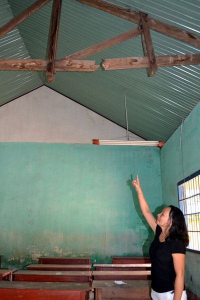 Vừa học vừa lo trường sập