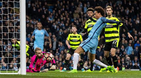 Sane ghi bàn gỡ hòa cho Man City