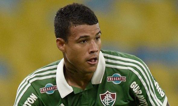 Vượt mặt M.U, Chelsea giật 2 sao trẻ Brazil