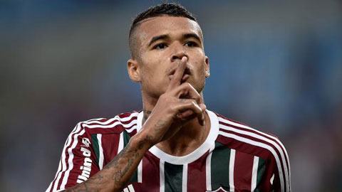 Kenedy đã thuộc về Chelsea