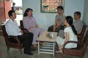 Vượt qua định kiến