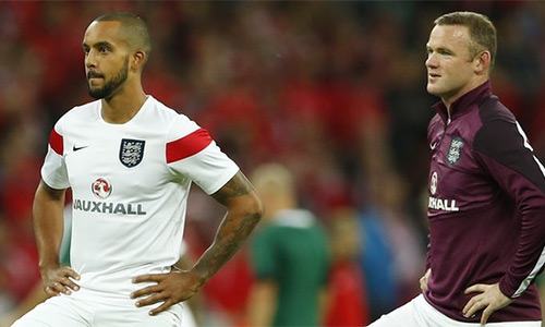 walcott-muon-thay-rooney-dan-dat-hang-cong-tuyen-anh